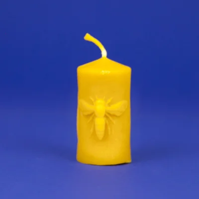 Svíčka-hladká se včelou - malá