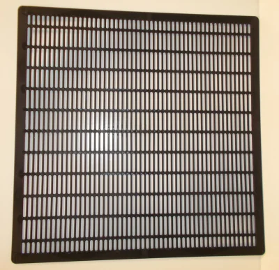 Mateří mřížka plast litá - 412x412
