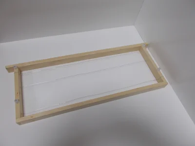 Rámek 42x17, drátkovaný nerez drátkem, mezerníky