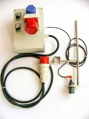 Hladinový spínač CFM, 400 V