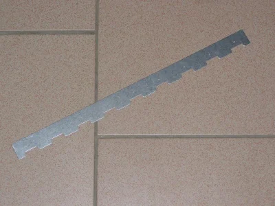Hřeben kovový 372 mm, 9 rámků, ouška 19 mm