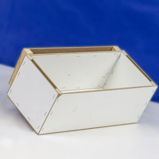 Fotografie 1 z 2: Forma na sbíjení rámků 39x24-8mm